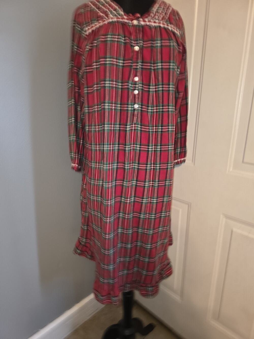 Vintage Covington Plaid Flannel Lace Nightgown Red Cozy Prairie Modest Holiday M